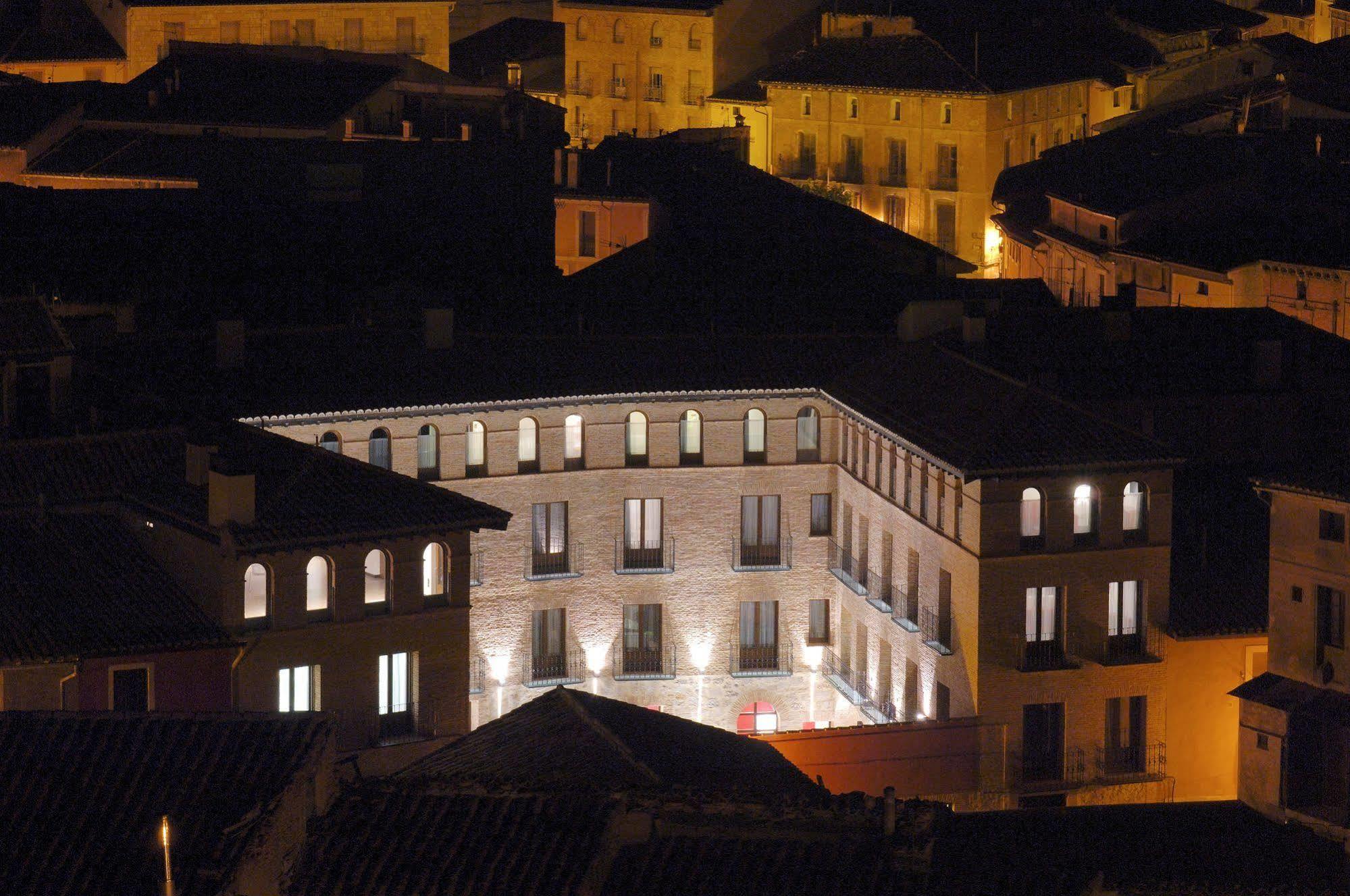 Hotel Cienbalcones Daroca Exterior photo