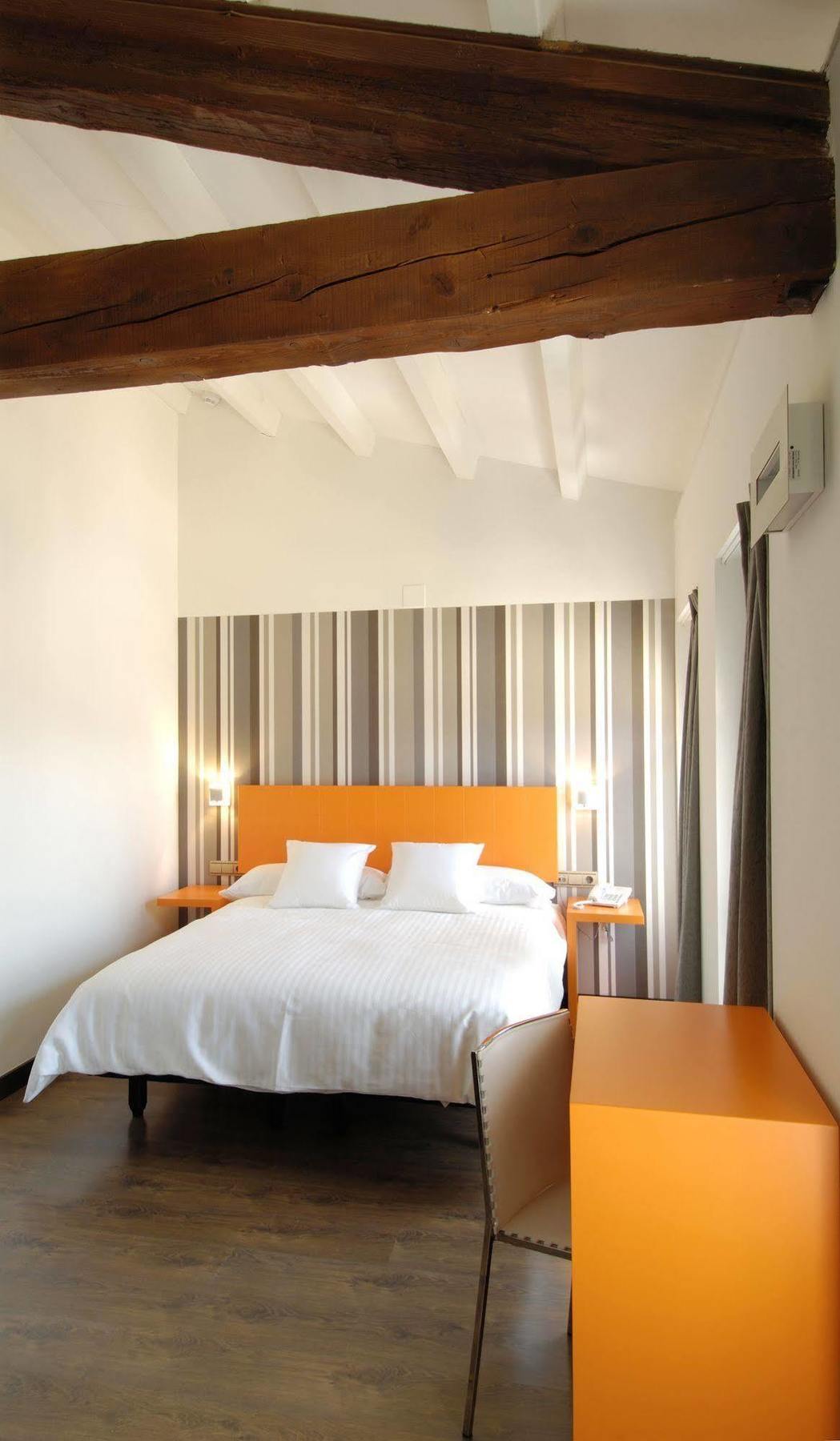 Hotel Cienbalcones Daroca Exterior photo