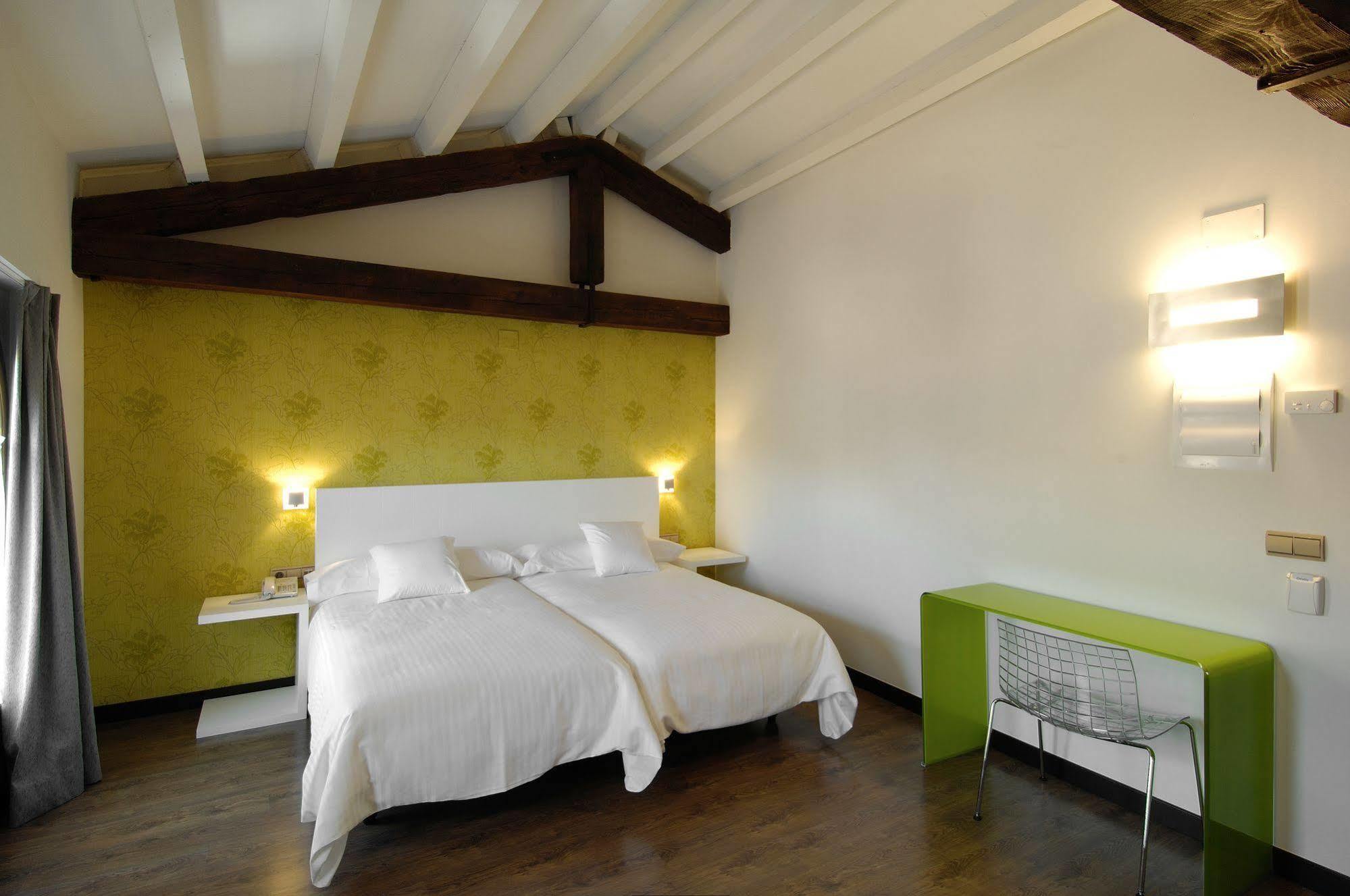 Hotel Cienbalcones Daroca Exterior photo